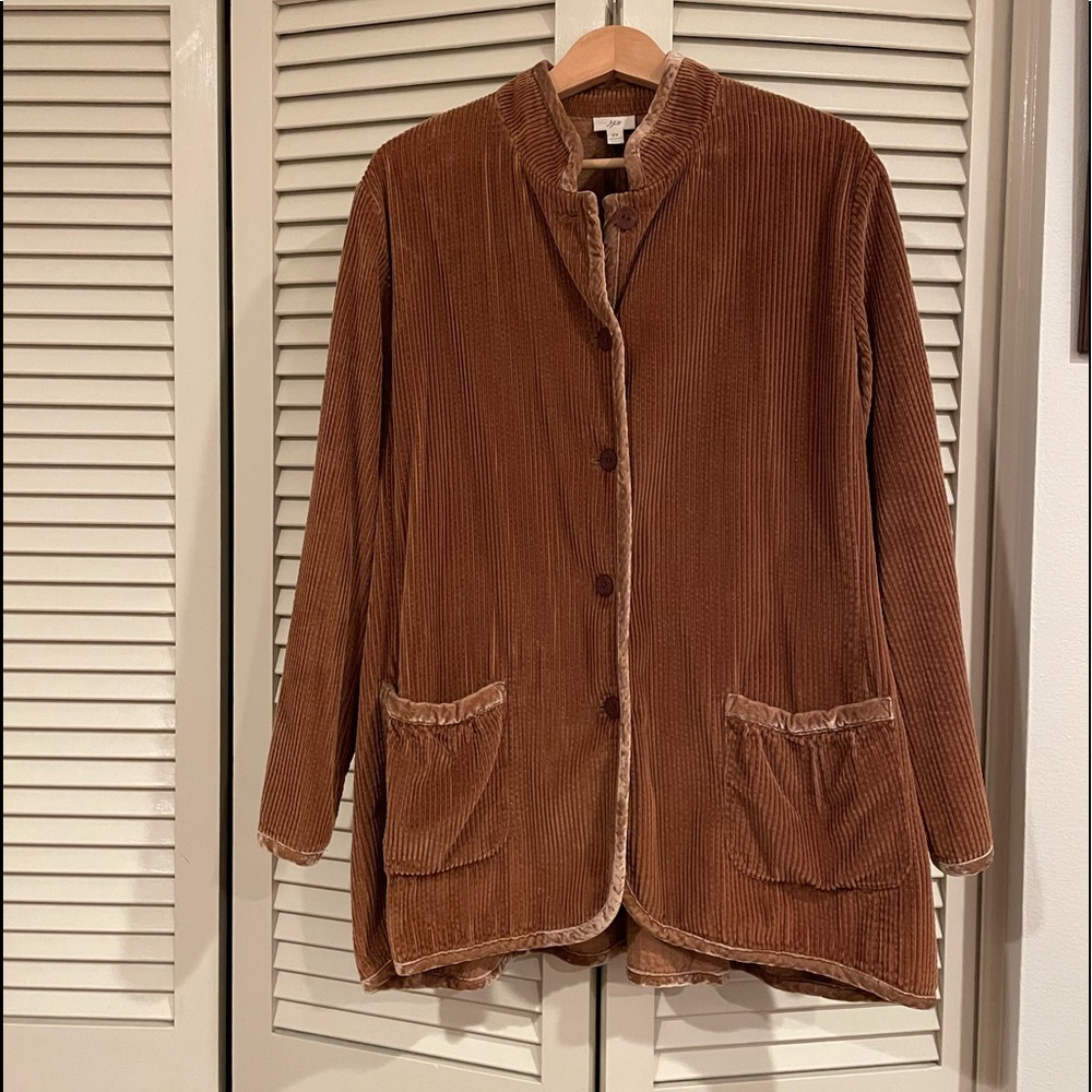 J Jill jacket. Brown Corduroy/Velvet trim plus size, 2x jacket.